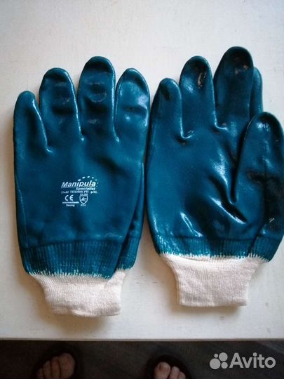 Перчатки резиновые