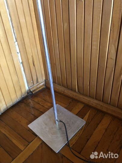 Торшер напольный