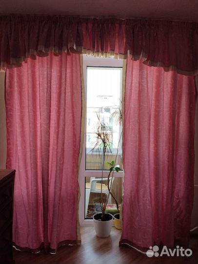 Шторы и покрывало бу