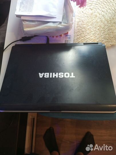 Ноутбук toshiba satellite