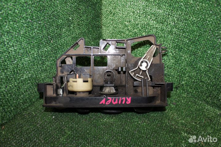 Блок управления печкой Mitsubishi Space Runner 92