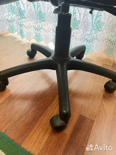 Компьютерное кресло бу на запчасти