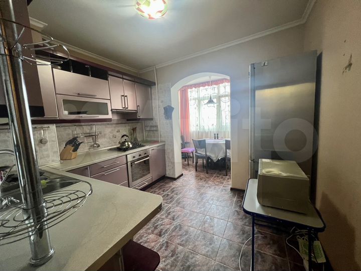 5-к. квартира, 96 м², 2/9 эт.