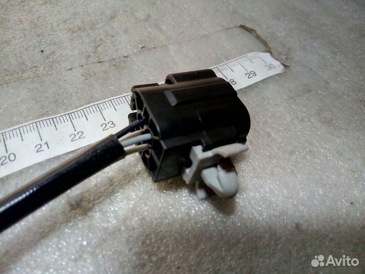 Nissan Almera / Sunny - Лямбда зонд новый