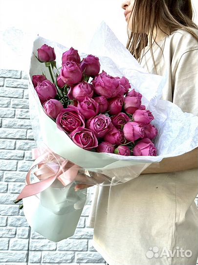 Букет из кустовых роз Misty