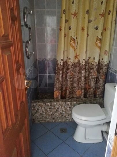 Комната 14 м² в 6-к., 2/3 эт.