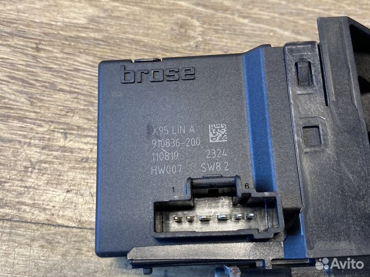 Renault scenic 3 задний R мотор стеклоподъёмника