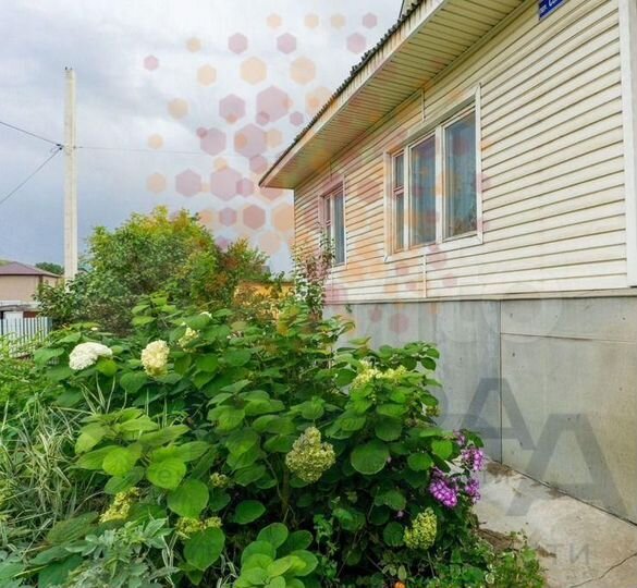 Коттедж 207 м² на участке 7 сот.