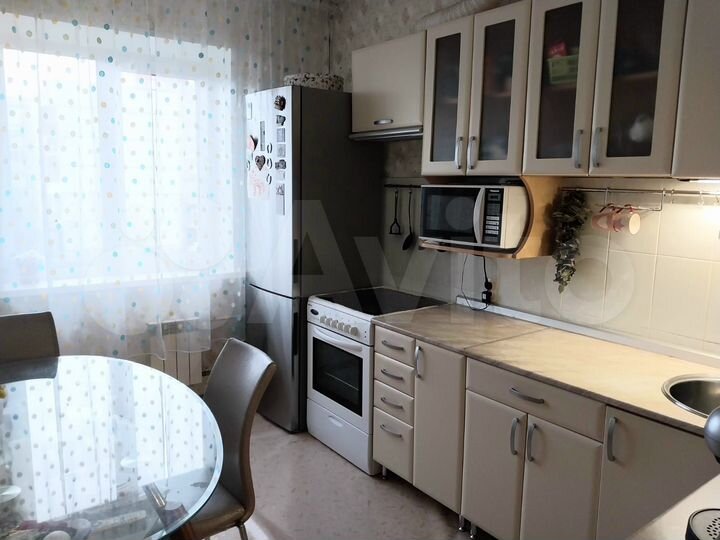 3-к. квартира, 70,3 м², 3/5 эт.