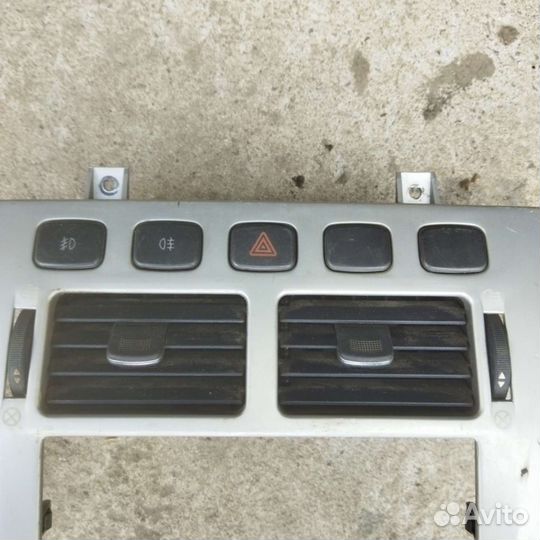 Рамка магнитолы Chery Fora