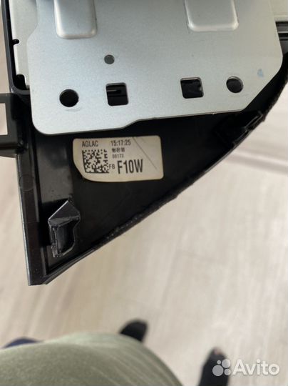 Штатная магнитола на kia rio 4