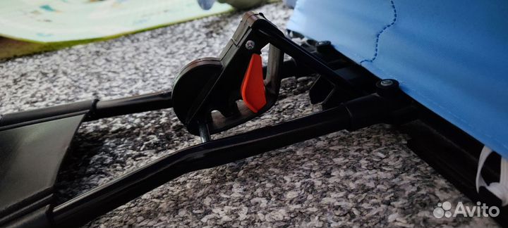 Шезлонг детский бу