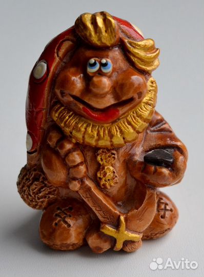 Копилка, фигурки