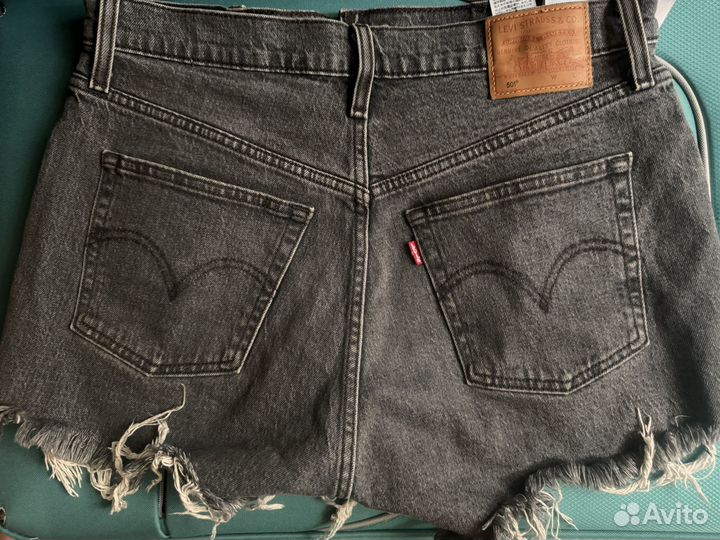 Джинсовые шорты levis w28