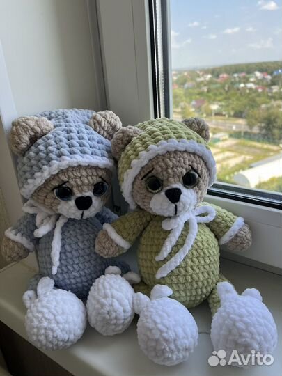 Мишка вязаный