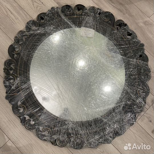 Зеркало настенное дизайнерское