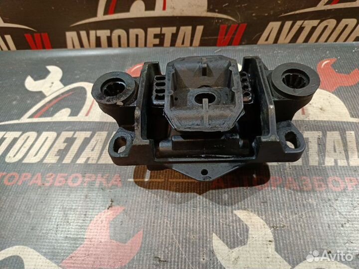 Опора АКПП передняя левая Ford Mondeo 3 хэтчбек