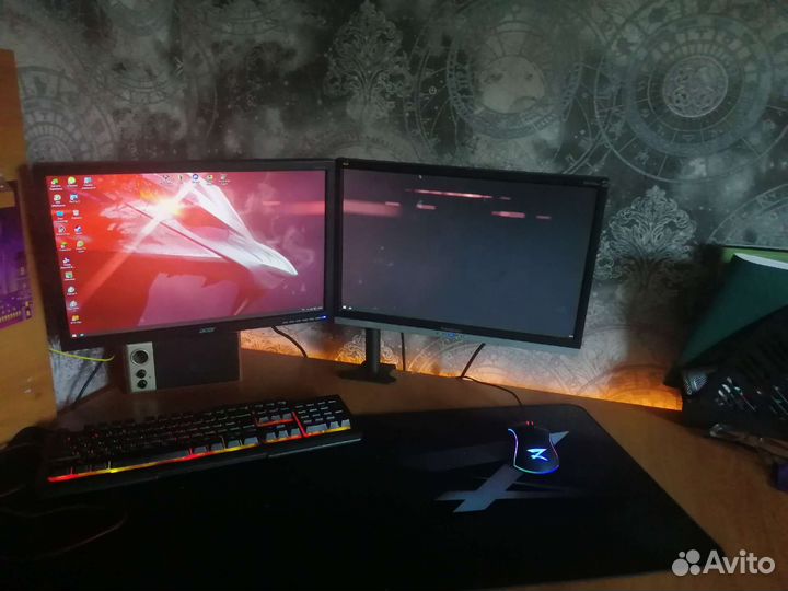 2 монитора с кронштейном + переходники