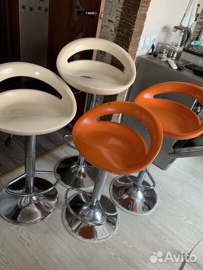 Барные стулья