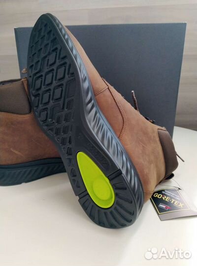 Ботинки ecco ST.1 Hybrid Lite GTX