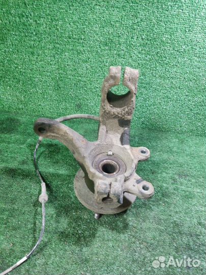 Кулак поворотный передний левый Ford Fusion