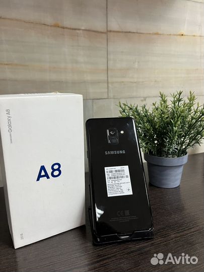 Samsung Galaxy A8 (2018), 4/32 ГБ