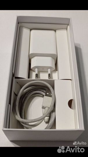 Xiaomi Redmi 8, 3/32 ГБ