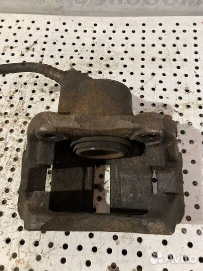 Суппорт передний левый Lifan Breez 1.3