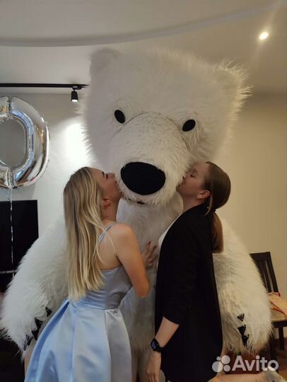 Поздравление от Белого медведя