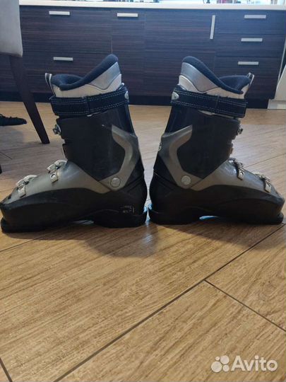 Горнолыжные ботинки rossignol