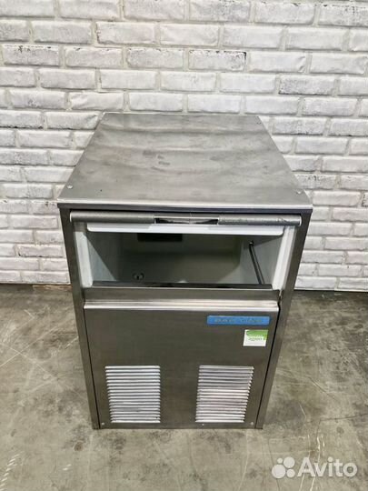 Льдогенератор Кубик Brema 28 кг/сут