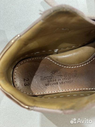 Ботинки на девочку 23