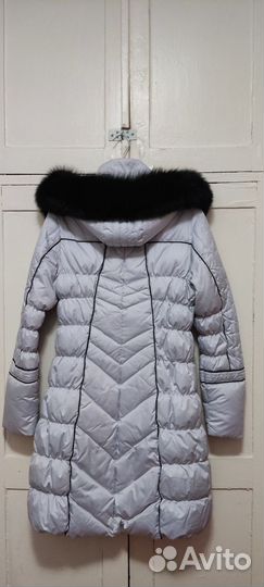 Пуховик зимний женский