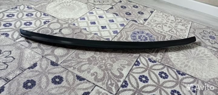 Спойлер на LADA vesta