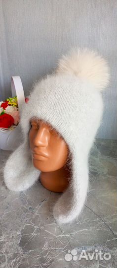 Комплект зимний женский ушанка, бактус, варежки