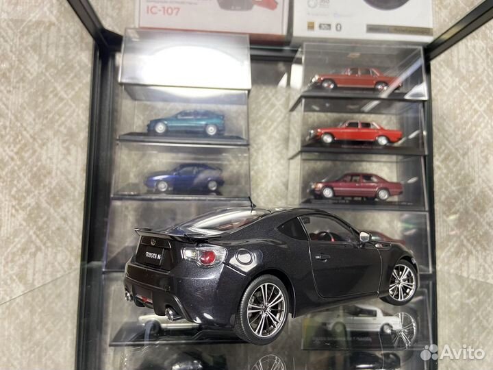 Toyota gt86 1:18 Auto Art