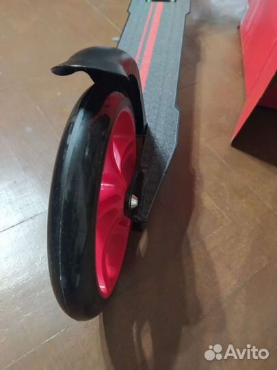 Самокат ferrari для взрослых