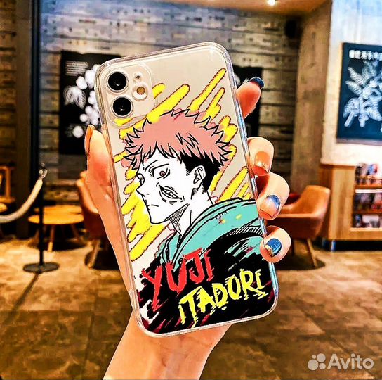 Чехол на iPhone