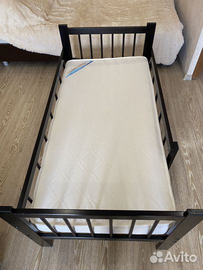 Кровать детская 140 на 70