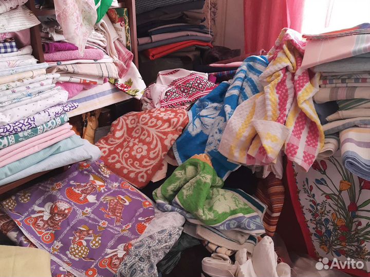 Ткани СССР лен.шерсть.шёлк Н. Бязь. Плюш