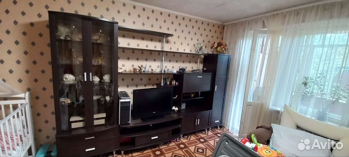 Стенка в гостиную