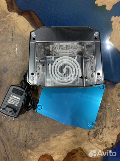 Лампа для маникюра новая uv+led