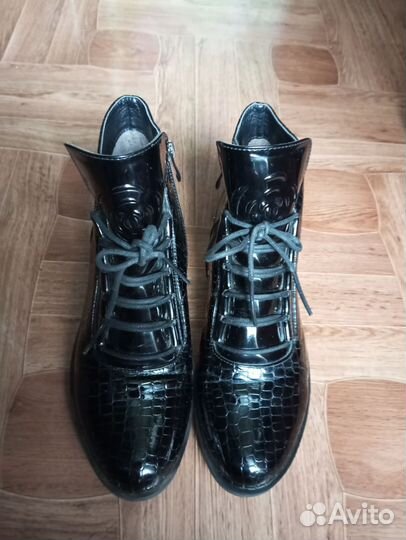 Ботинки женские 41