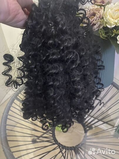 Волосы на заколках