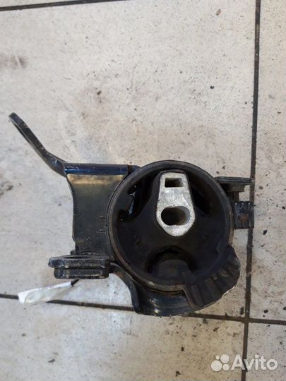 Подушка коробки передач левая Mazda Mazda3 BK