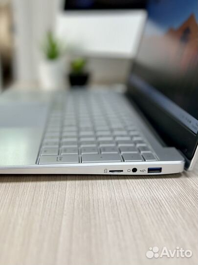 Ноутбук на Intel, 8GB/DDR4, SSD256GB / Гарантия