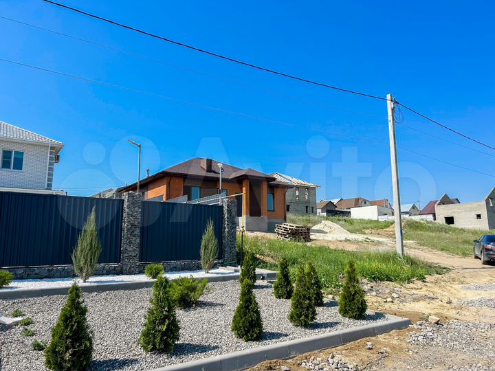 Дом 105 м² на участке 6 сот.