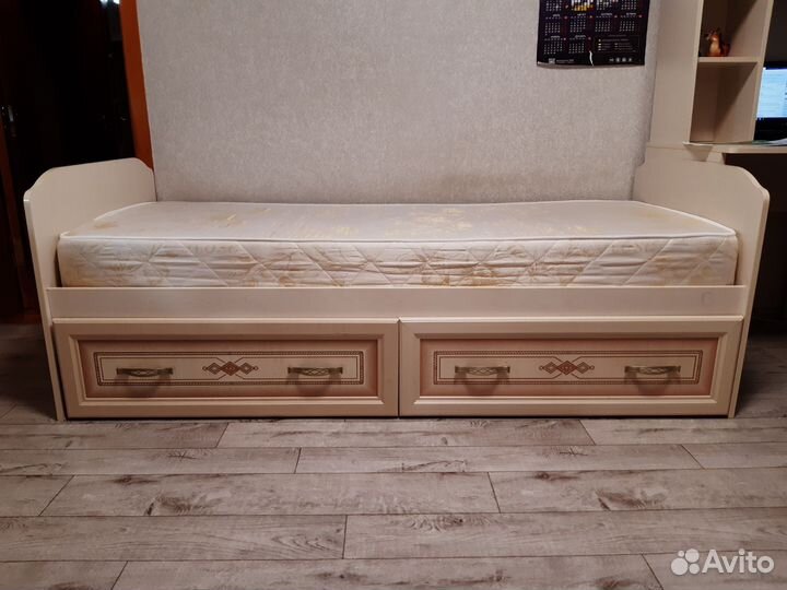 Кровать детский гарнитур