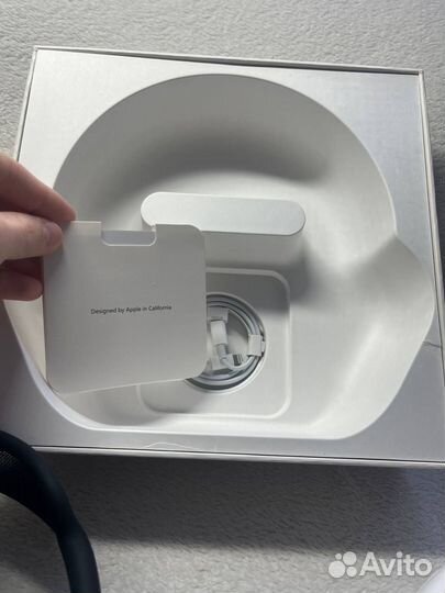 Беспроводные наушники