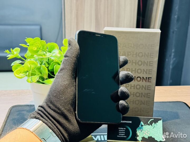 iPhone Xr, 128 ГБ